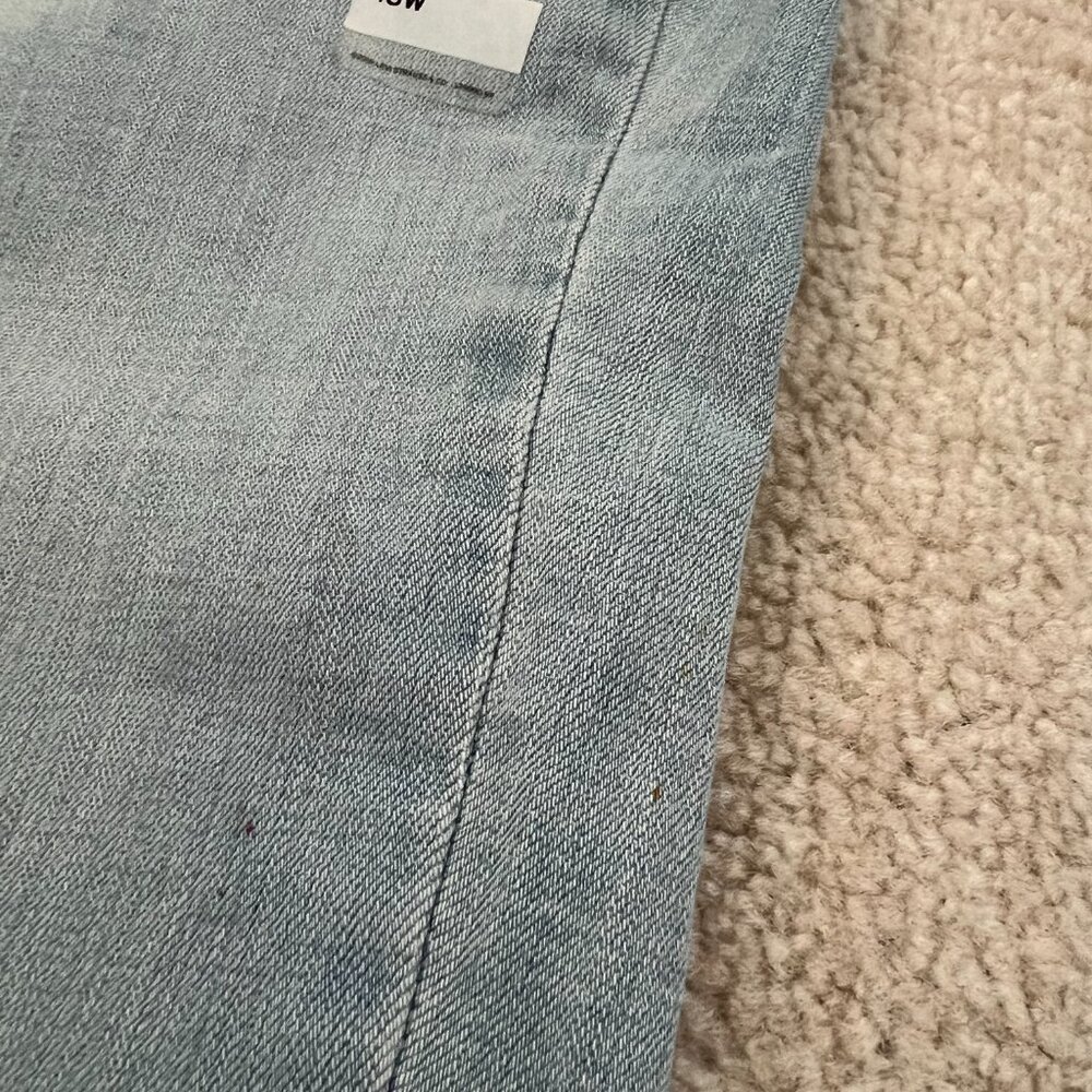 NWT New Levi’s Boyfriend Light Wash Blue Jeans 18W - Picture 9 of 12